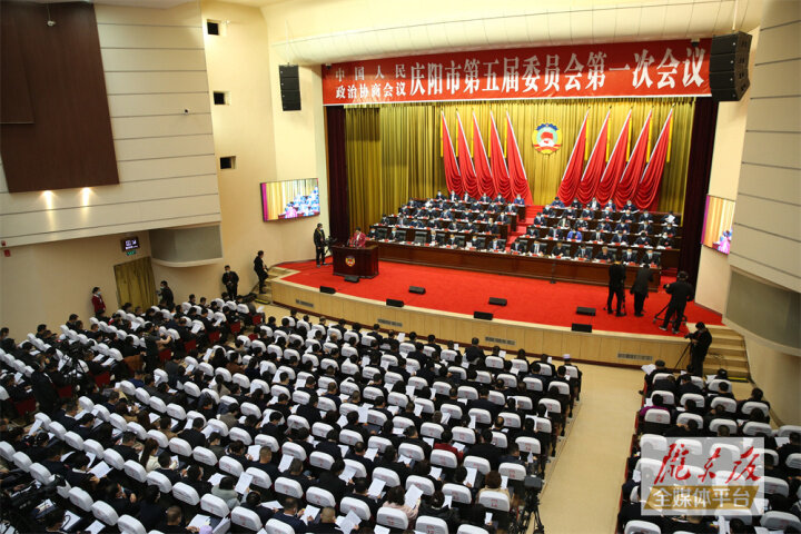 【市兩會視頻海報】五年來，政協(xié)工作提質(zhì)增效，為慶陽高質(zhì)量發(fā)展作出了積極貢獻(xiàn)
