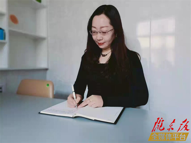 【慶陽(yáng)好人·孝老愛(ài)親】杜玉峰：孝老敬親，為人師表