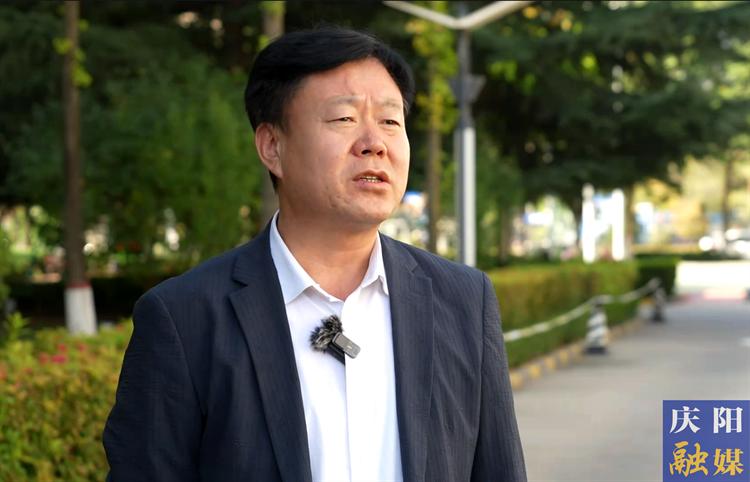 全力挖掘拓展數(shù)字資源 推動(dòng)招商選資晉位爭(zhēng)先 ——訪慶陽市機(jī)關(guān)事務(wù)管理局黨組書記、局長張曉龍