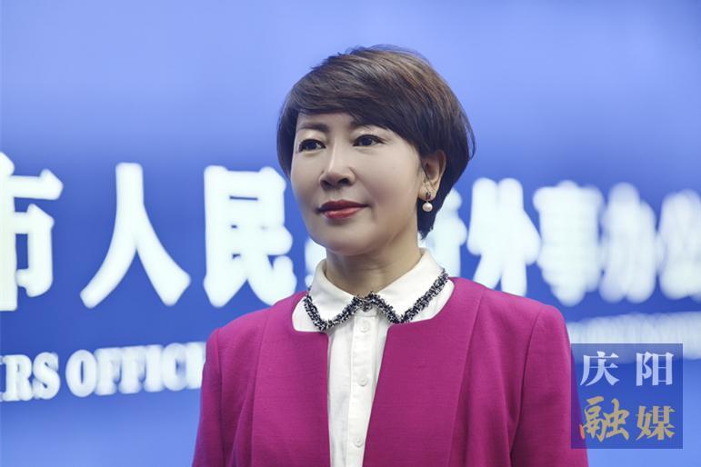 【數(shù)字經(jīng)濟招商選資】建機制 強服務(wù) 推動招商選資工作抓實見效——訪市政府外事辦黨組書記、主任李林芳