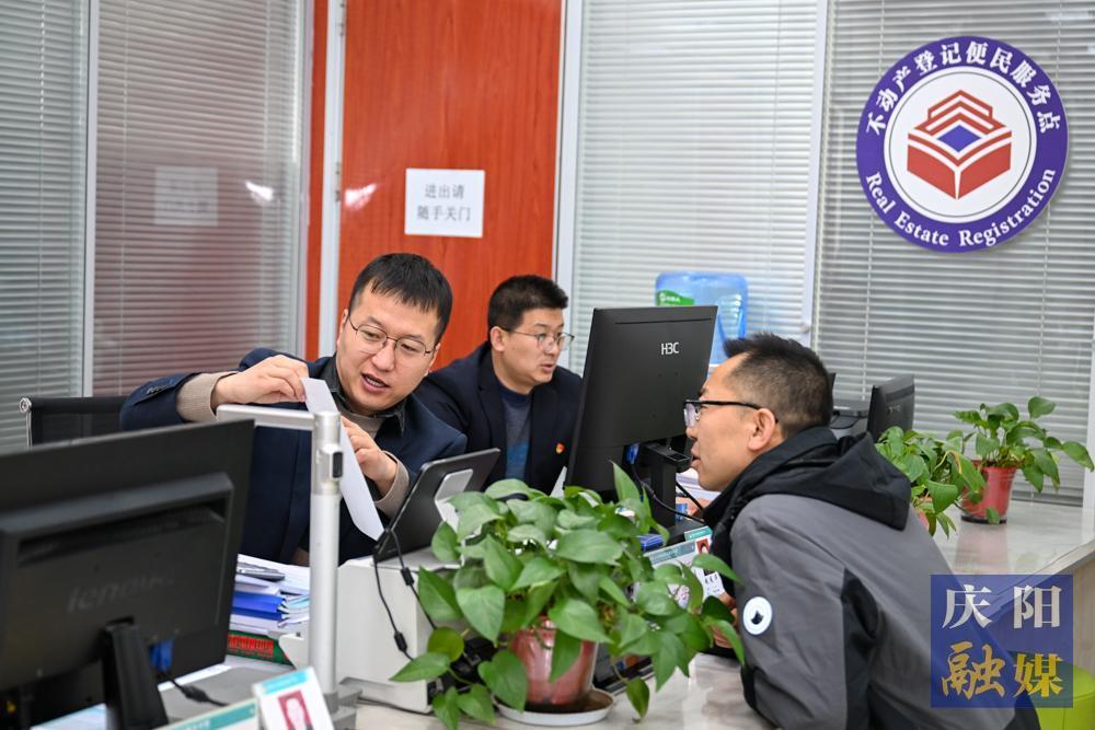 【攝影報道】新春開工第一天，慶陽市各行各業(yè)元氣滿滿啟新程