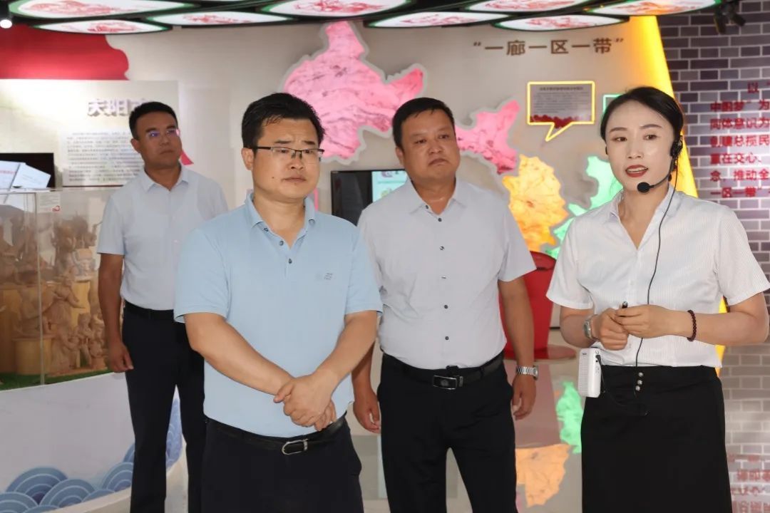孔衛(wèi)濤調研全區(qū)統(tǒng)戰(zhàn)領域重點工作